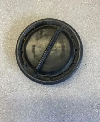 Mercedes-Benz GL X164 Headlight/headlamp dust cover 14735400