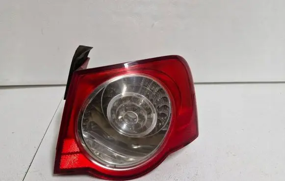 Volkswagen PASSAT B6 Rear/tail lights