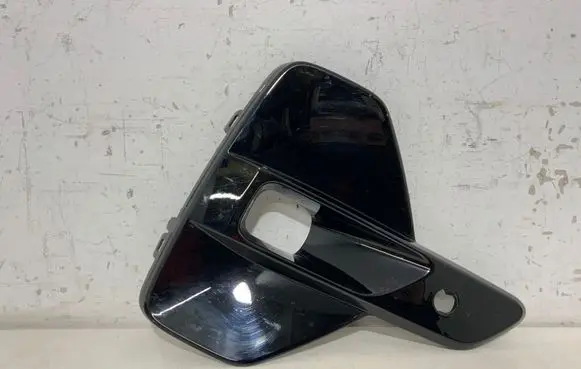 Volvo XC40 Front bumper lower grill 32347387