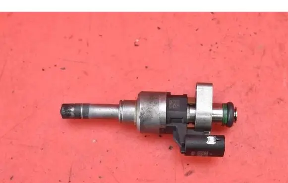 Fuel injector