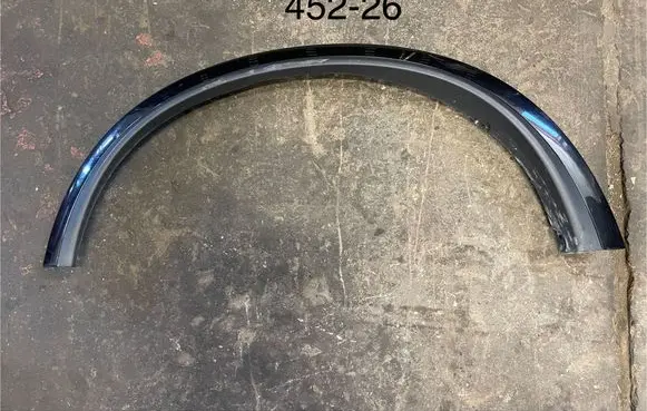 Volvo XC90 Front arch trim 30779577