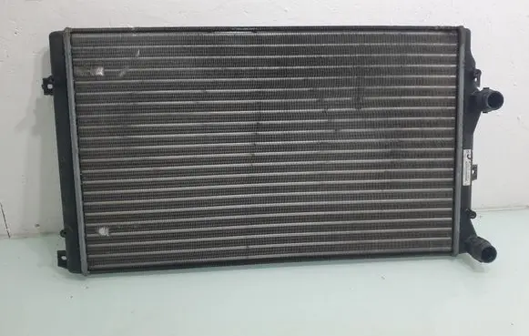 Volkswagen Scirocco Coolant radiator 1K0121253BB