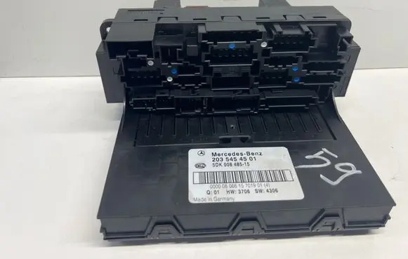 Mercedes-Benz C W203 Fuse box set 2035454501 5DK00848515 0000806615701901