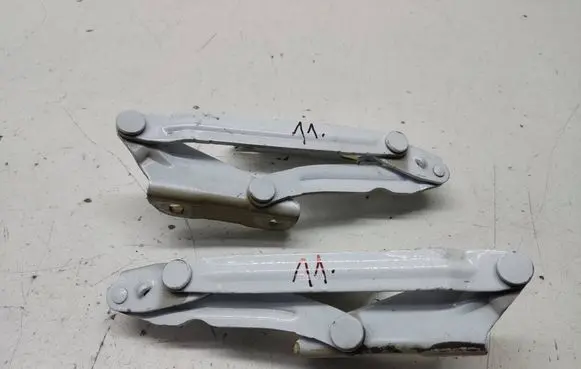 Mercedes-Benz Sprinter W906 Engine bonnet/hood hinges 9067500021 0904
