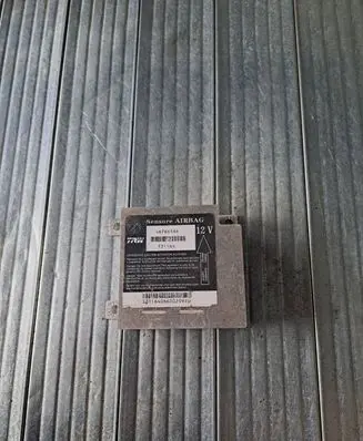 Fiat Punto (176) Airbag control unit/module 46766384 331164 531164066