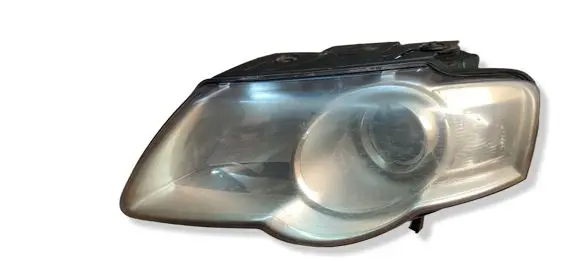 Volkswagen PASSAT B6 Headlight/headlamp 3C0941005J