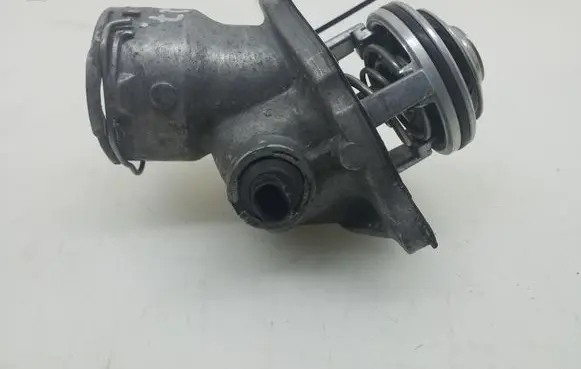 Mercedes-Benz CLS C219 Thermostat A2722000015