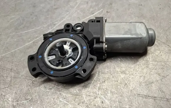 Hyundai Santa Fe Rear door window regulator motor 400909
