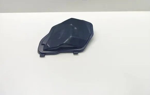 BMW 5 E60 E61 Headlight/headlamp dust cover 164516 16451600