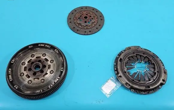 Audi A3 S3 8L Dual mass flywheel IMPRK1509566
