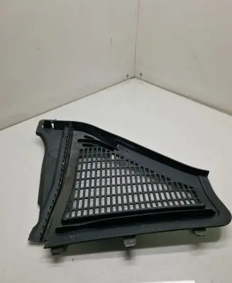 BMW X4 F26 Wiper trim 9184004