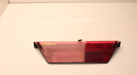Alfa Romeo GT Third/center stoplight 2003R