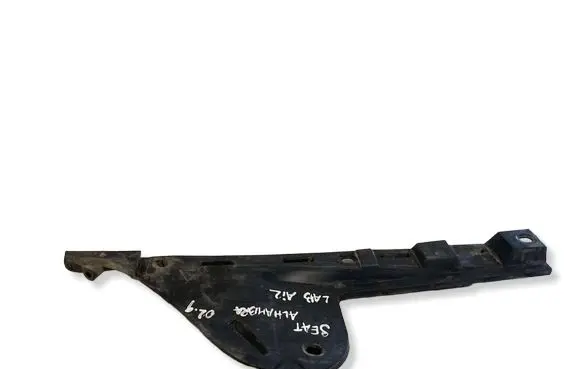 Seat Alhambra (Mk1) Rear bumper mounting bracket 7M3807394 YM2117E775BA