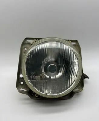 Volkswagen Golf II Headlight/headlamp 921385R7 92416R20 E11175