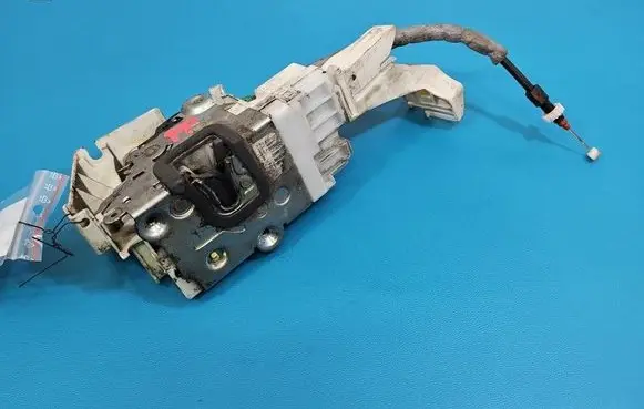 Mercedes-Benz A W169 Front door lock 1697200835 IMPRK1560177