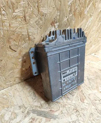 Opel Frontera A Engine control unit/module 0281001493 91154826