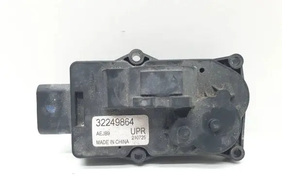 Volvo S90, V90 Coolant heater control valve 32249864