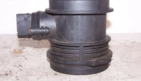 Mercedes-Benz E W211 Mass air flow meter 0280217515