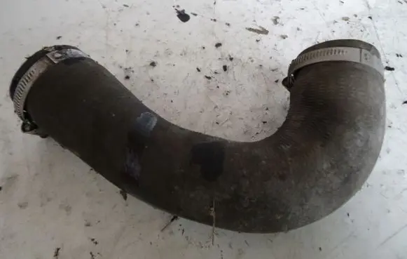 Audi Q5 SQ5 Intercooler hose/pipe 8R0145709H