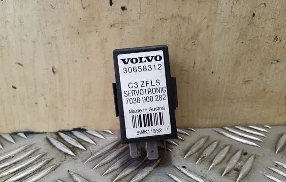 Volvo XC90 Other relay 30658312 5WK11532
