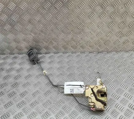 Nissan King Cab, Navara Coupe door lock (next to the handle) 8050325G00