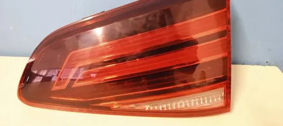 Volkswagen Golf VII Tailgate rear/tail lights 5G0945094