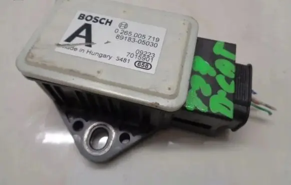 Toyota Avensis T270 ESP acceleration yaw rate sensor
