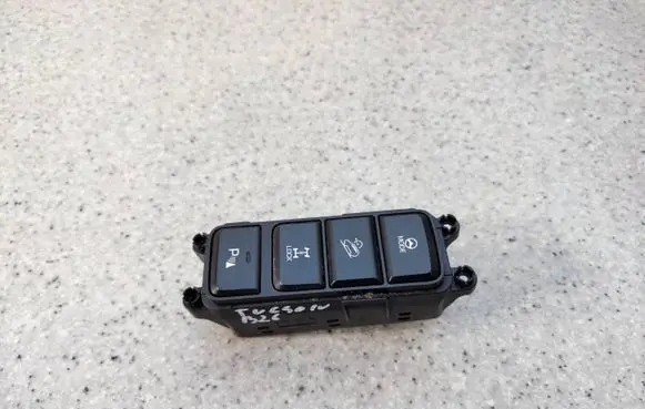 Hyundai Tucson TL Headlight level height control switch 93300-D376014 93300-D3760