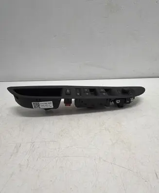 Opel Mokka Electric window control switch 13305011 251869