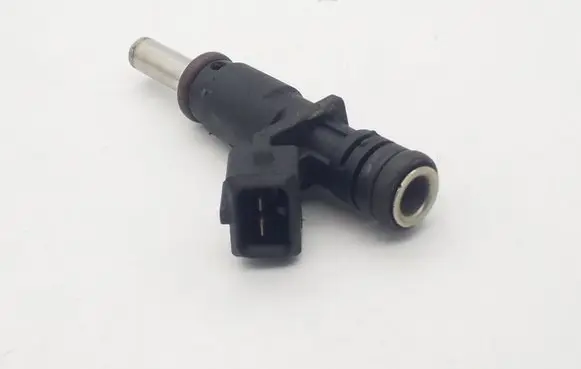 BMW 5 E60 E61 Fuel injector 7531634 7016B01326