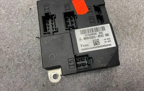 Mercedes-Benz E W211 Comfort/convenience module 2115455332