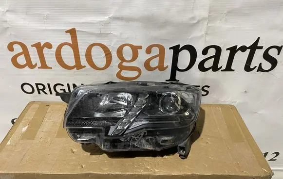 Peugeot Rifter Headlight/headlamp 9816827280