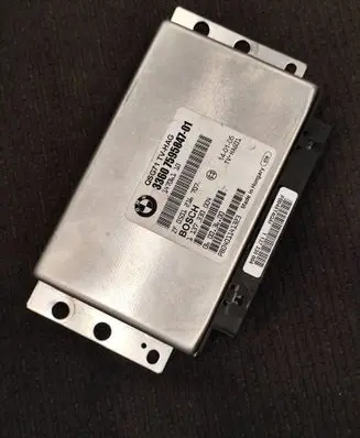 BMW X5 E70 Torque split ecu control unit/module 7595847 33607595847