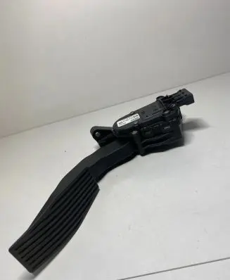 Opel Signum Accelerator throttle pedal 9186724 6PV00832200