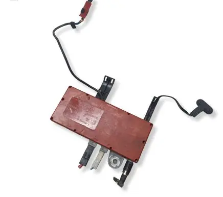 Volvo S60 Aerial antenna amplifier 8637600 AAR30732