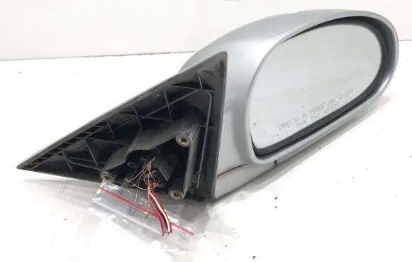 Front door electric wing mirror