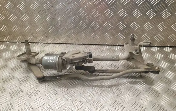 Mazda 5 Front wiper linkage and motor 1593000600