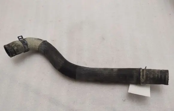 Ford Mustang VI Engine coolant pipe/hose FR338B273AD