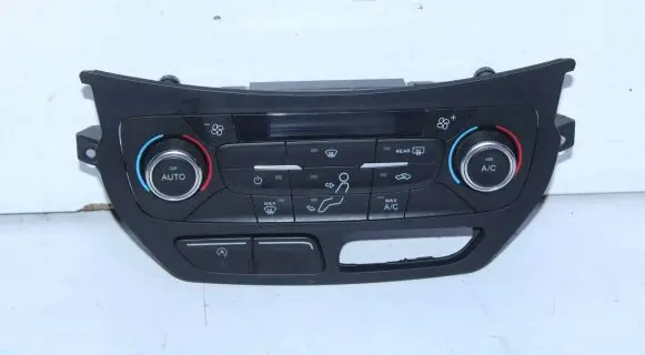 Ford Kuga II Climate control unit