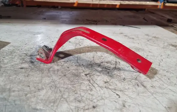 Skoda Citigo Fender mounting bracket 1S0821141