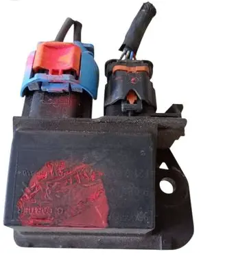 Toyota Proace Coolant fan relay SU001A3598 SU001B4621 9673999980