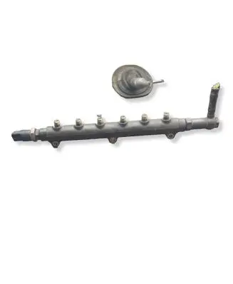 Volvo S60 Fuel main line pipe 8658252