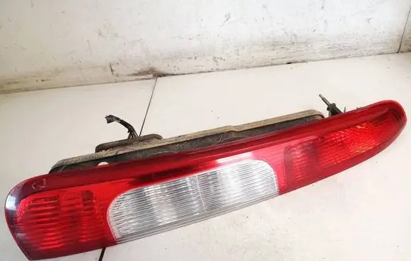 Ford C-MAX I Rear/tail lights 3m5113n411aa 3m51-13n411-aa