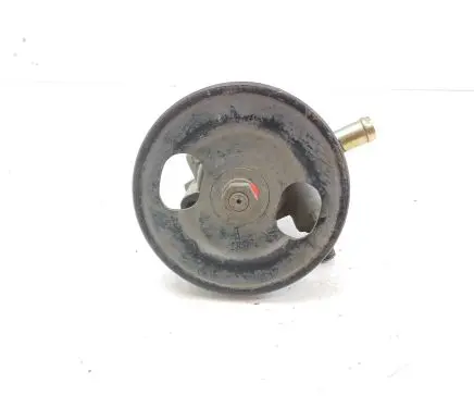 Mitsubishi Pajero Sport I Power steering pump MR448507 04117105