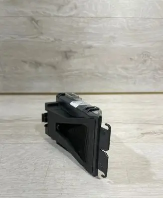 Windshield/windscreen camera