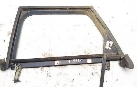Audi A4 S4 B6 8E 8H Rear door window/glass frame 