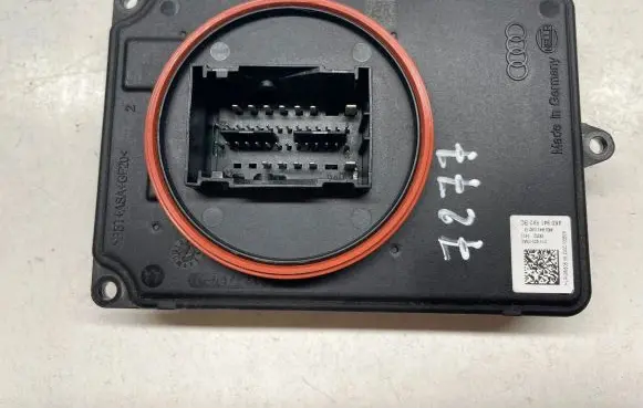 Audi A4 S4 B9 8W Headlight ballast module Xenon 4K0941592BC 4K0941592B