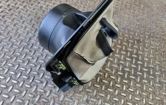 Dodge Charger Steering wheel column trim 6NE92DX9
