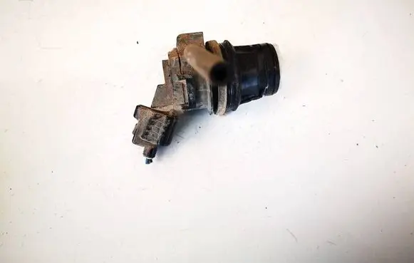 Lexus IS 220D-250-350 Windscreen/windshield washer pump 8533060190