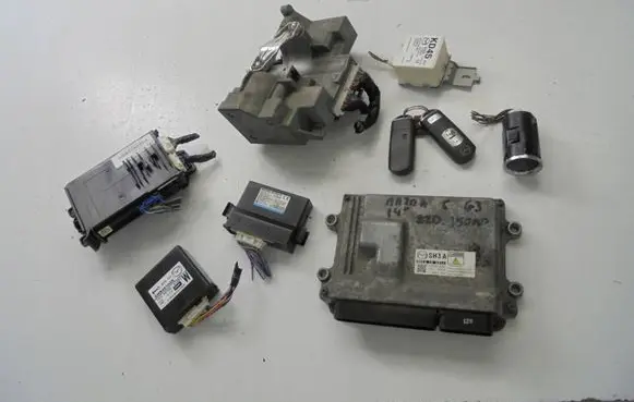 Mazda 6 Engine control unit/module SH3A 2757006540 K4238